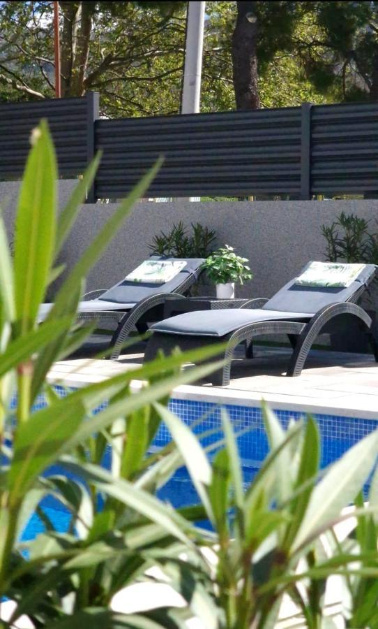 Villa Ema Kastela With Private Heated Pool Bagian luar foto