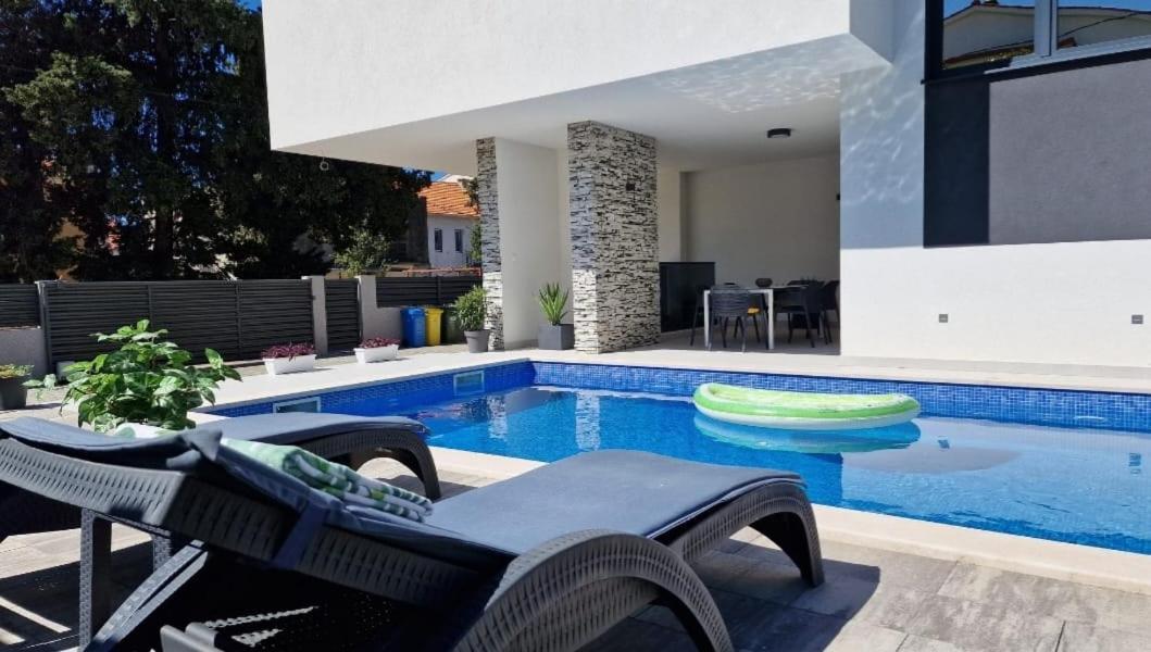 Villa Ema Kastela With Private Heated Pool Bagian luar foto